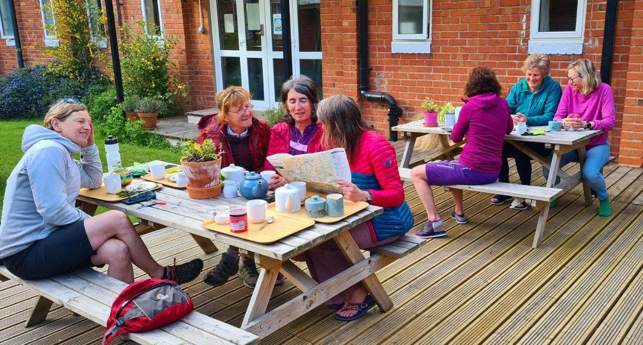 Wooler Hostel And Shepherds Huts מראה חיצוני תמונה
